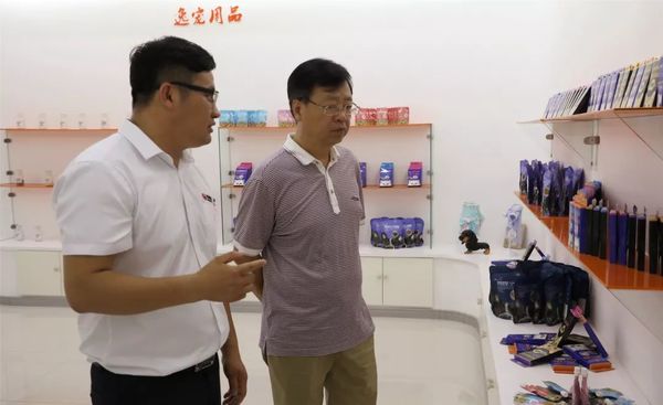 海港區(qū)政府領(lǐng)導蒞臨乾港