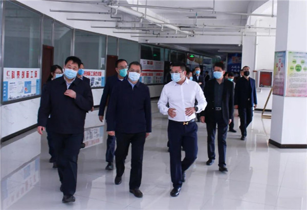 乾港集團,乾港官網(wǎng),乾港網(wǎng)絡(luò),室內(nèi)空氣凈化公司,家居裝飾,家政服務,家居裝修,室內(nèi)空氣檢測,生活服務,除甲醛加盟,貝殼粉招商加盟,美博士環(huán)保,環(huán)美亞環(huán)保,閃電衛(wèi)士,逸掌幫,廷管家,貝殼粉,環(huán)保涂料