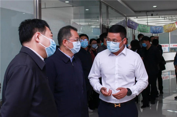 乾港集團,乾港官網(wǎng),乾港網(wǎng)絡(luò),室內(nèi)空氣凈化公司,家居裝飾,家政服務,家居裝修,室內(nèi)空氣檢測,生活服務,除甲醛加盟,貝殼粉招商加盟,美博士環(huán)保,環(huán)美亞環(huán)保,閃電衛(wèi)士,逸掌幫,廷管家,貝殼粉,環(huán)保涂料